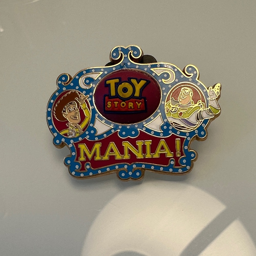 Disney Toy Story Mania! Enamel Pin | Blue Red Yellow | Collectible